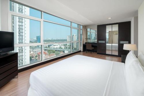 The Narathiwas Hotel & Residence Sathorn Bangkok in Bangkok