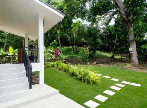 Thara Bohemia Villa in Hinkong