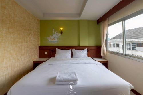 Loei Buri Hotel by Alphatel in Ban Tha Phae