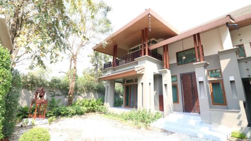The Doi Kham Safari Pool Villa Chiang Mai พูลวิลล่าเชียงใหม่ ใกล้ไนท์ซาฟารี พืชสวนโลก