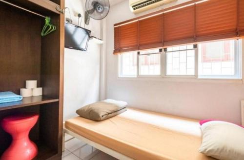 1137 Hostel