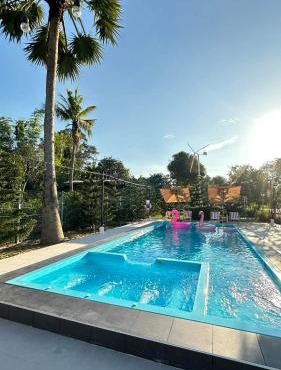 NICHA Cafe' & Resort in Khai Bang Rachan