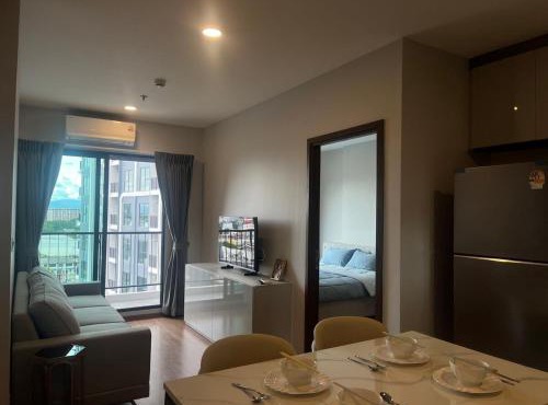 AR6 Pool view Apartment 2 Bedrooms 2 Bathrooms Free Outdoor Pool Free Gym Pool View Cooking Available Monthly Rental Available 6F in Chiang Mai