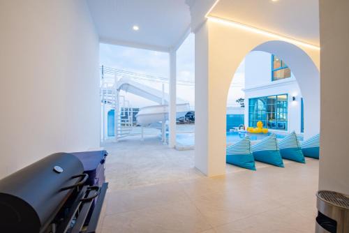 Blue Tierra Pool Villa Pattaya