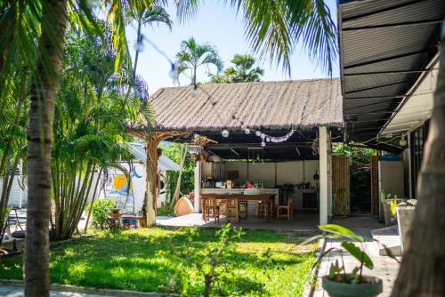 NO 7 Garden Villa in Rawai Beach