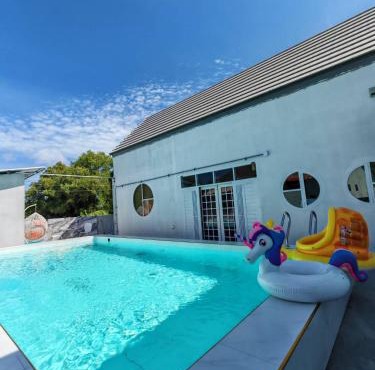Windy Pool Villa Pattaya Private Entire house