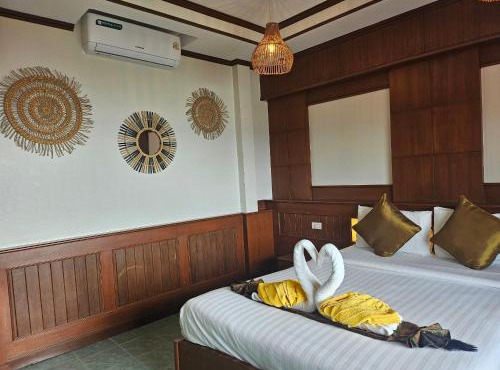 Rin Beach Resort in Haad Rin