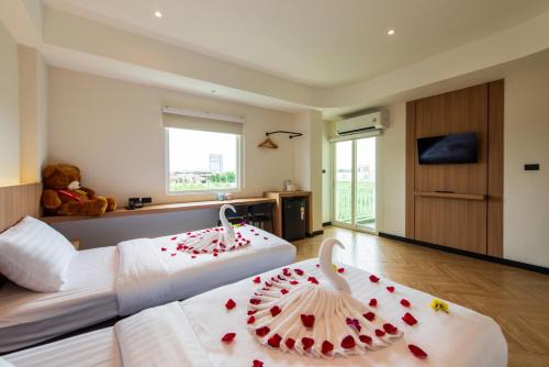 The Moment Hotel