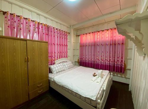 Khun Cham-nan Herb Garden House in Phichai
