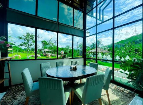 คุ้มกะลาหัวฟาร์มสเตย์ (Khumkalahua Farmstay) in Surat Thani