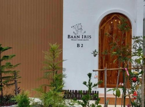 Baan Iris Salaya in Bangkok