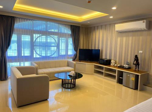 V20 Boutique Jacuzzi Hotel