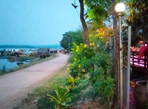 home in Wang Sam Mo